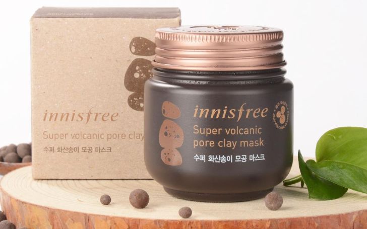Apparently There's A Clay Mask That ‘Clears Acne Overnight’